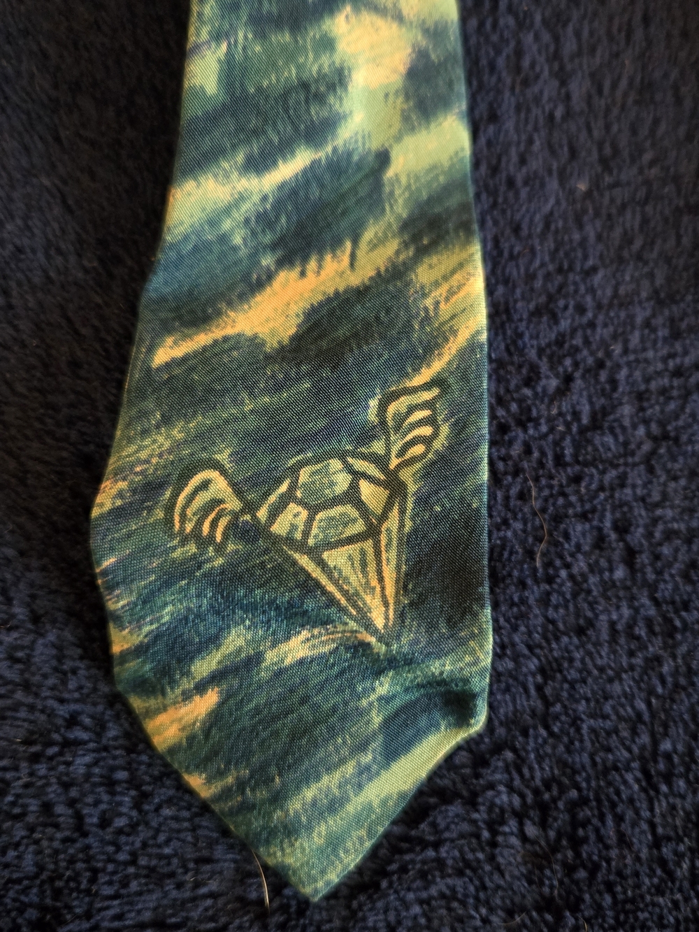 Vintage The Beatles "Lucy In The Sky" Tie - Picture 5 of 5